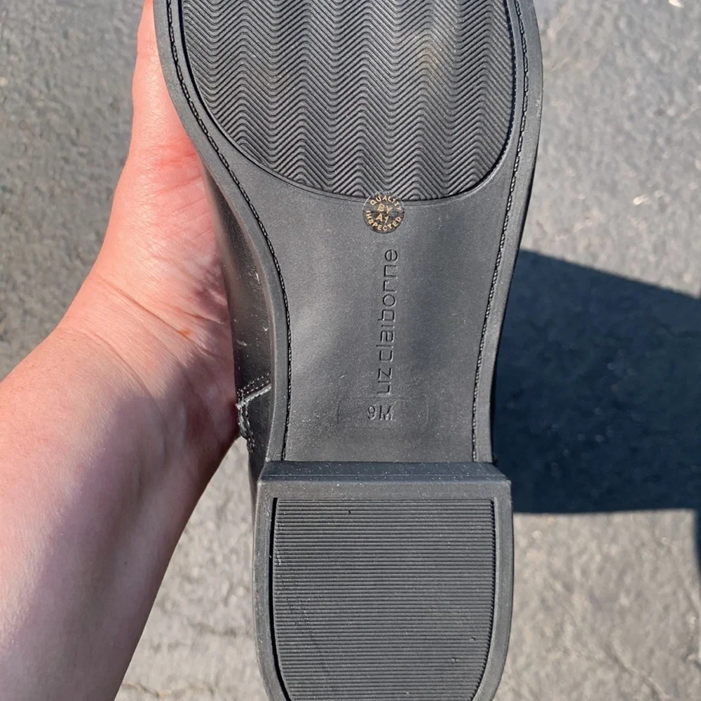 Boots - Picture 4 of 4